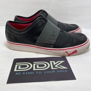 Puma Women’s Slip On 8.5 shoes Pink Black
